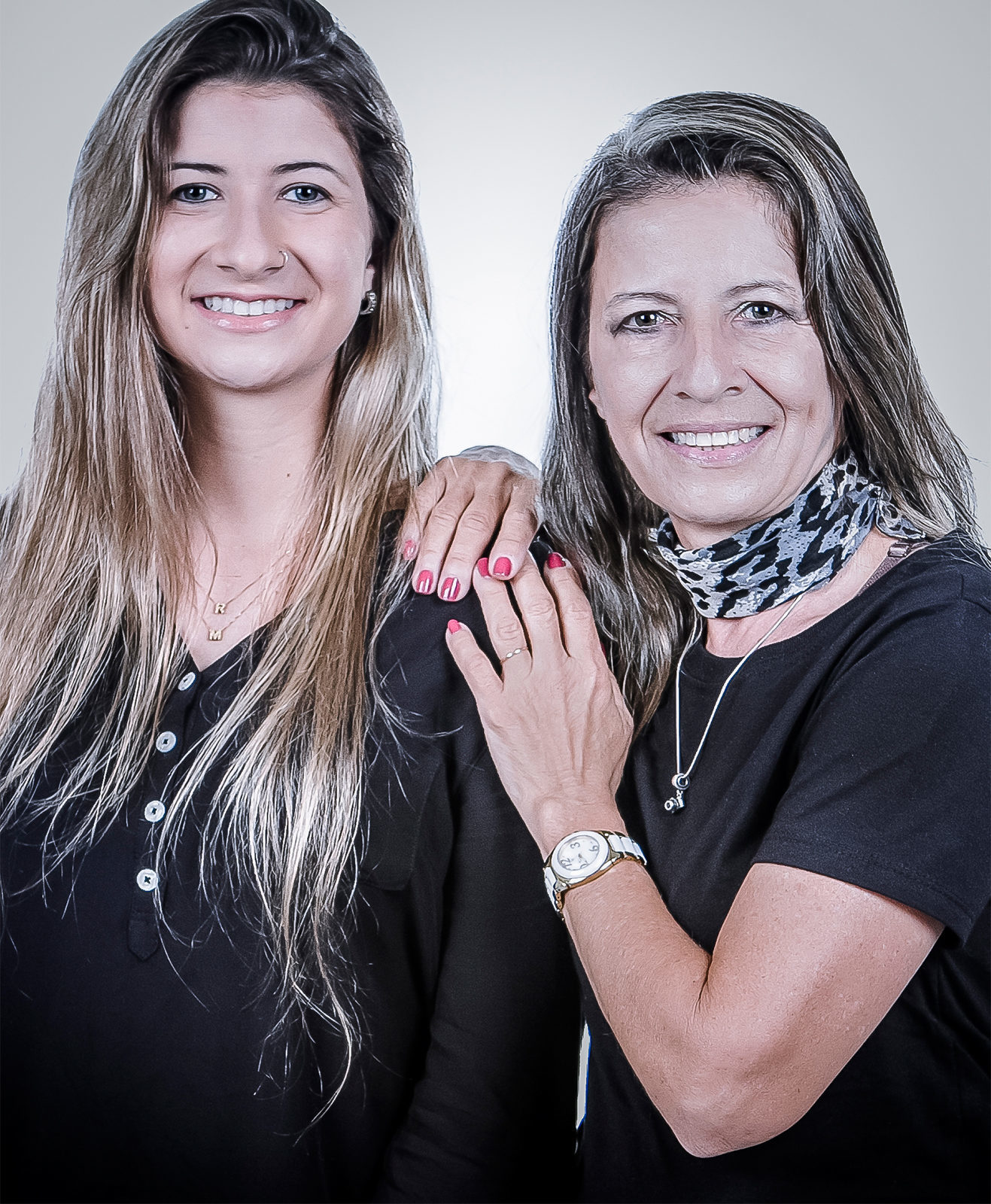 Foto do Sobre de Fotografa Newborn, bebês, recém-nascido, Londrina, Mara Tkotz